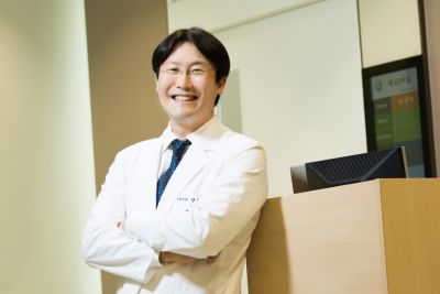 삐걱이는 무릎 건강 걱정하지 마세요! 양재혁 정형외과 교수