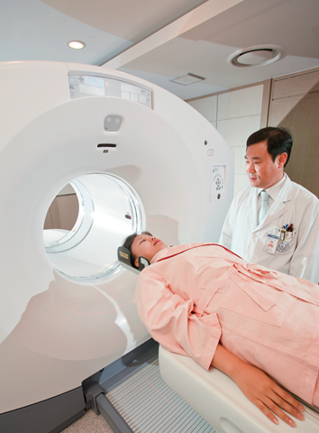 꼼꼼하게 암을 찾아주는 똑똑한 PET-CT