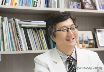 ‘침묵의 장기’ 간에 대해 ‘침묵하지 않는’ 사람. 전대원 소화기내과 교수
