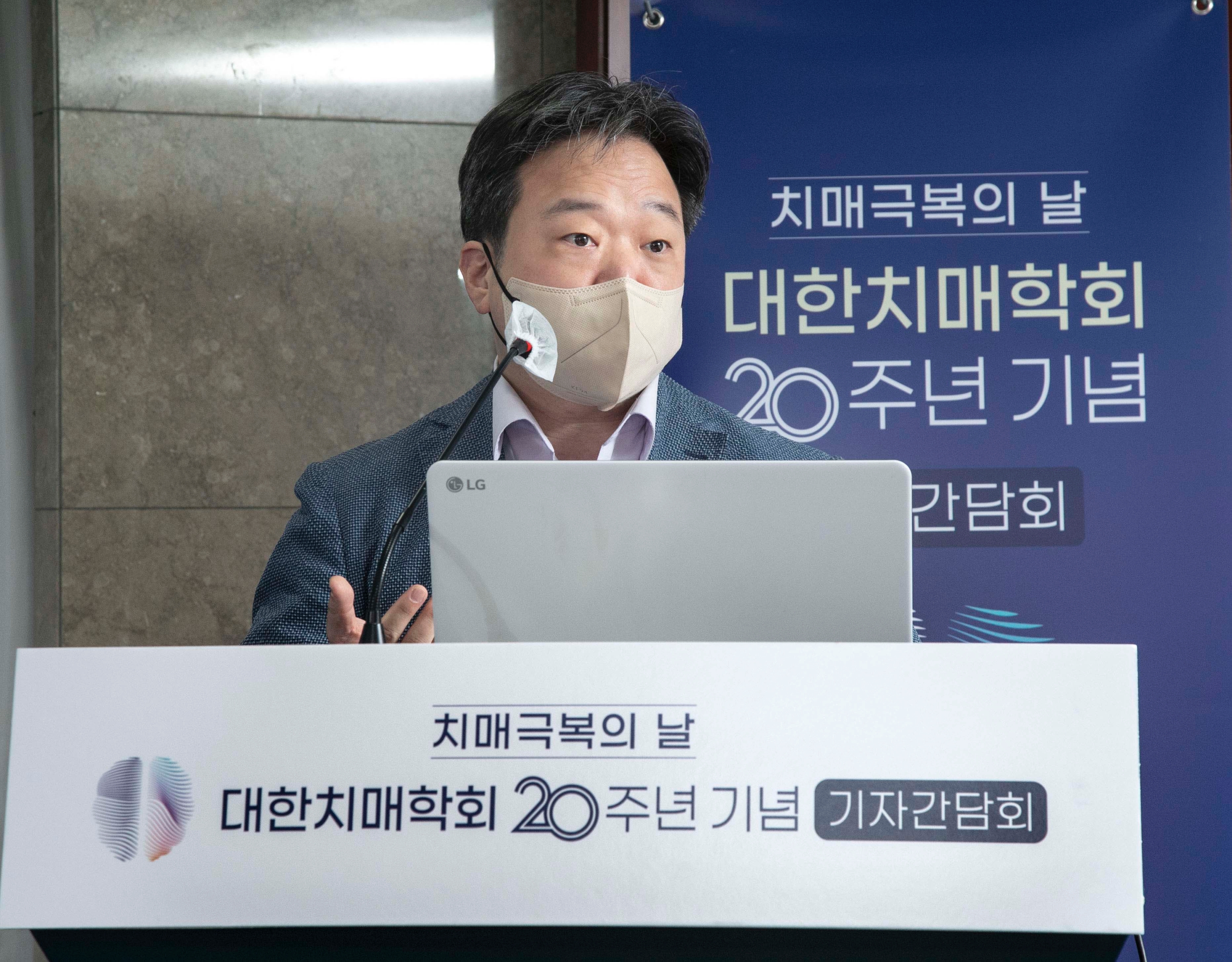 늘어나는 치매 환자…"전문가 교육·보상 시스템 필요"